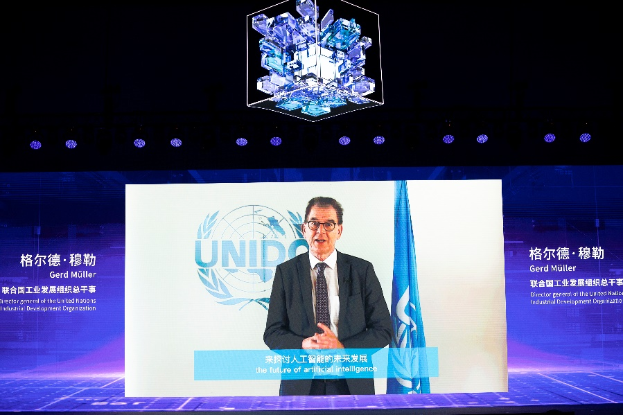 UNIDO and Huawei launch the Global alliance on artificial intelligence for industry and manufacturing (AIM Global) at World AI Conference in Shanghai
